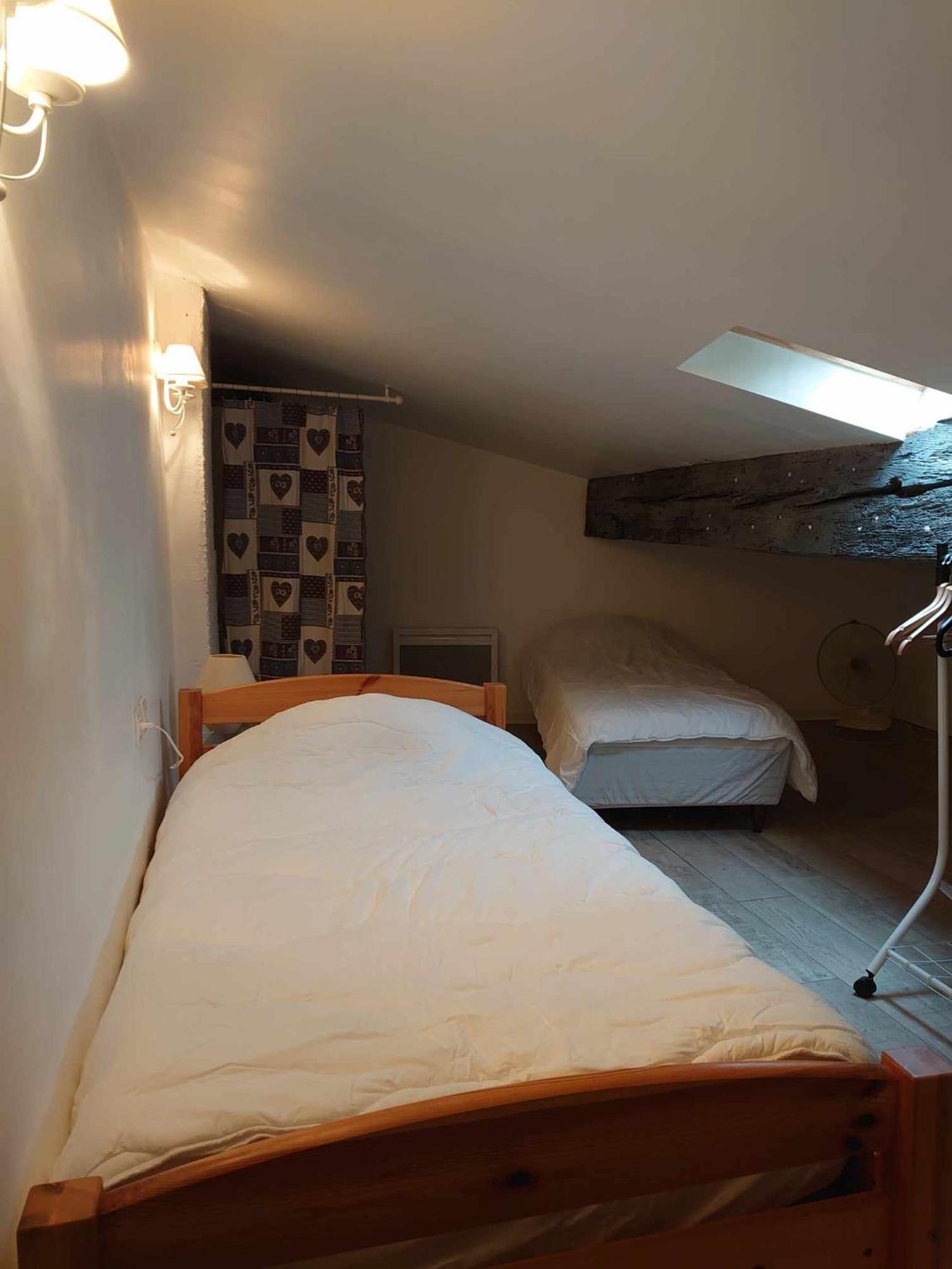 5Rbut1 - Maison Familiale Sur Deux Niveaux En Plein Coeur Du Centre Ville 科利尤尔 外观 照片