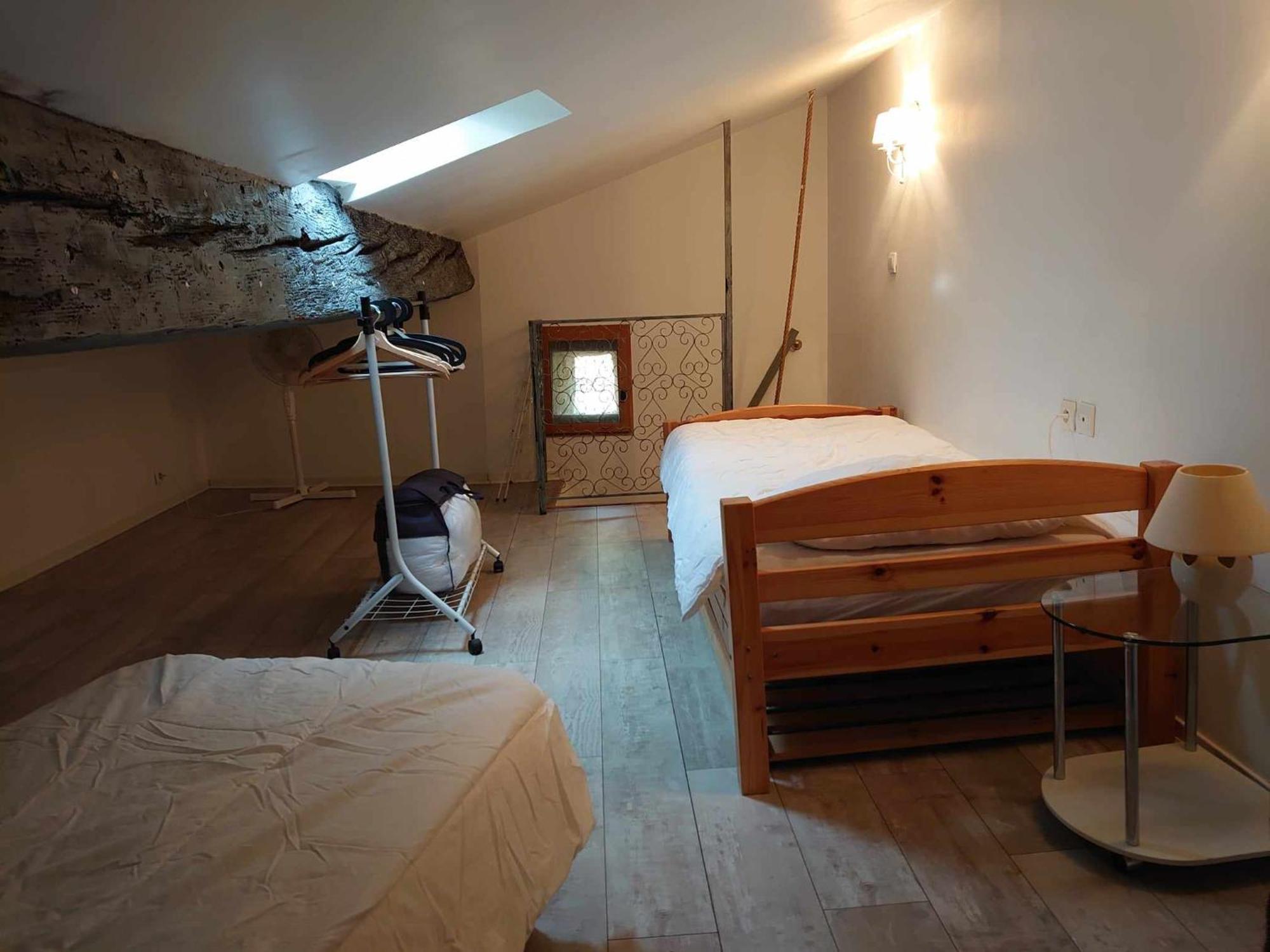 5Rbut1 - Maison Familiale Sur Deux Niveaux En Plein Coeur Du Centre Ville 科利尤尔 外观 照片